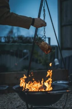 The Windmill Campfire Place Set Complete -Bialettihand Winkel image 341