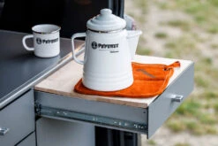 Petromax Enamel Mug Wit -Bialettihand Winkel image 379