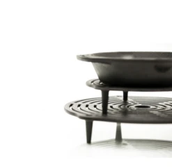 Petromax Cast Iron Camp Fire Ring (Trivet) 30cm -Bialettihand Winkel image 720