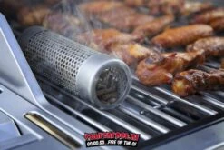 A-MAZE-N Smoker Tube 6'' 7 A-MAZE-N Smoker Tube 6'' -Bialettihand Winkel image 887